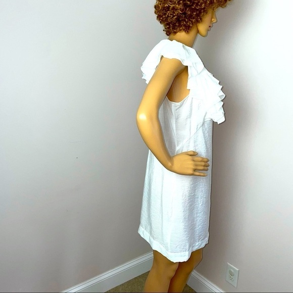 BCBGMaxAzria Shift Dress – Perfect for Bridal or Wedding Shower - Picture 3 of 9